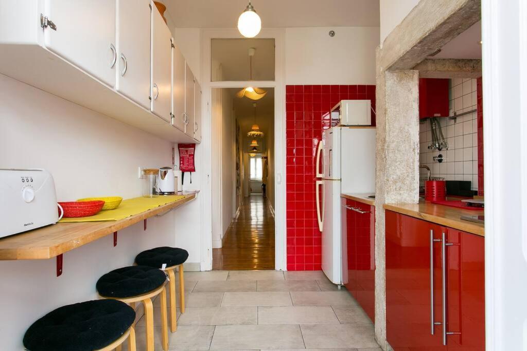 Principe Real Cool And Artistic 3 Bedrooms Flat! Лиссабон Экстерьер фото